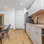 Amazing Apartment In Zadar With Kitchen