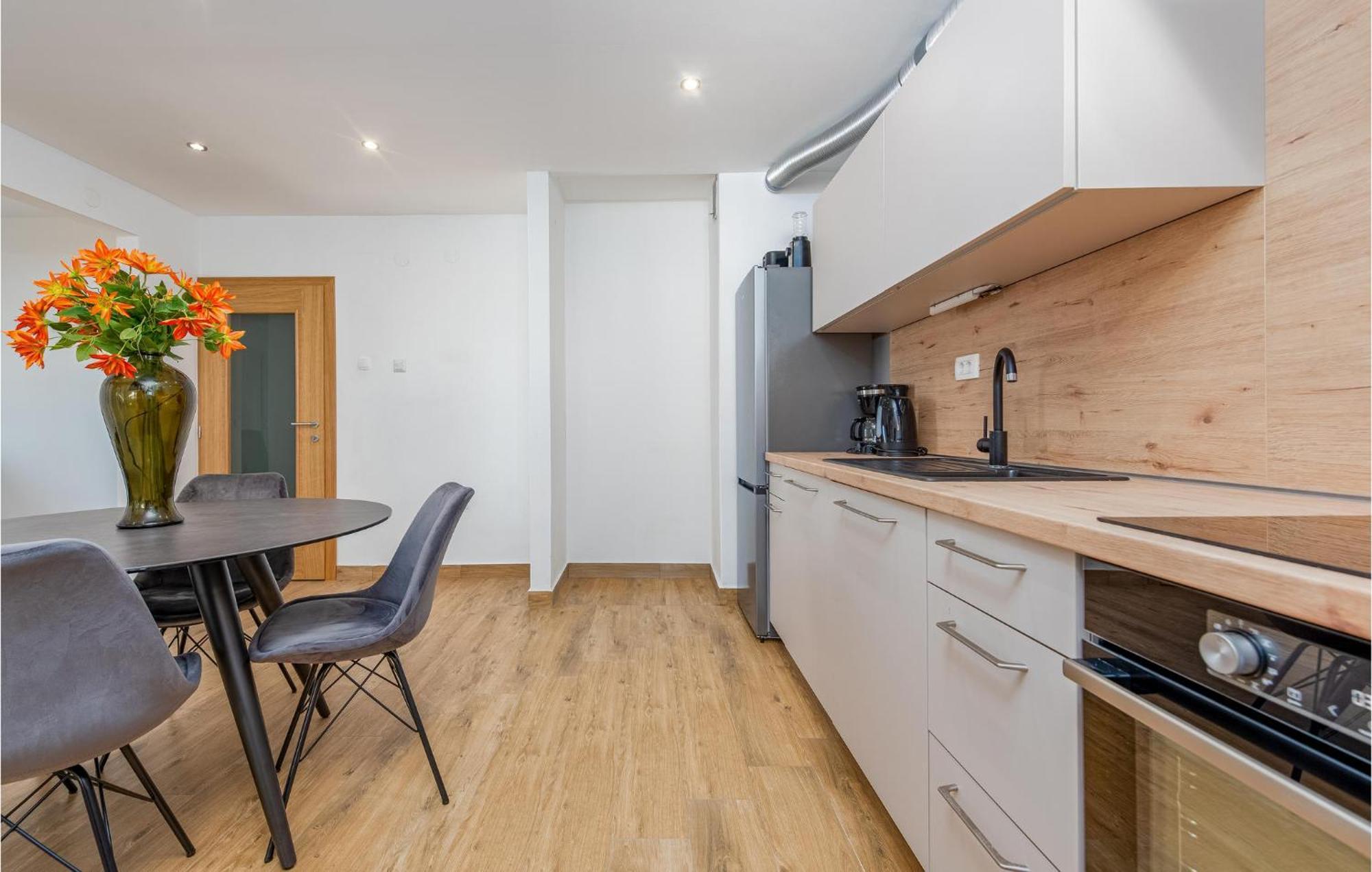 Amazing In With Kitchen * Zadar